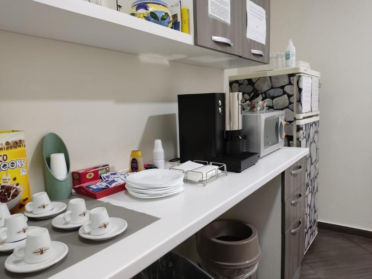 Civico 83 Bed & Breakfast Reggio Calabria Exterior photo