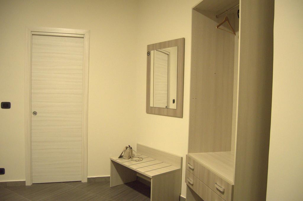 Civico 83 Bed & Breakfast Reggio Calabria Exterior photo