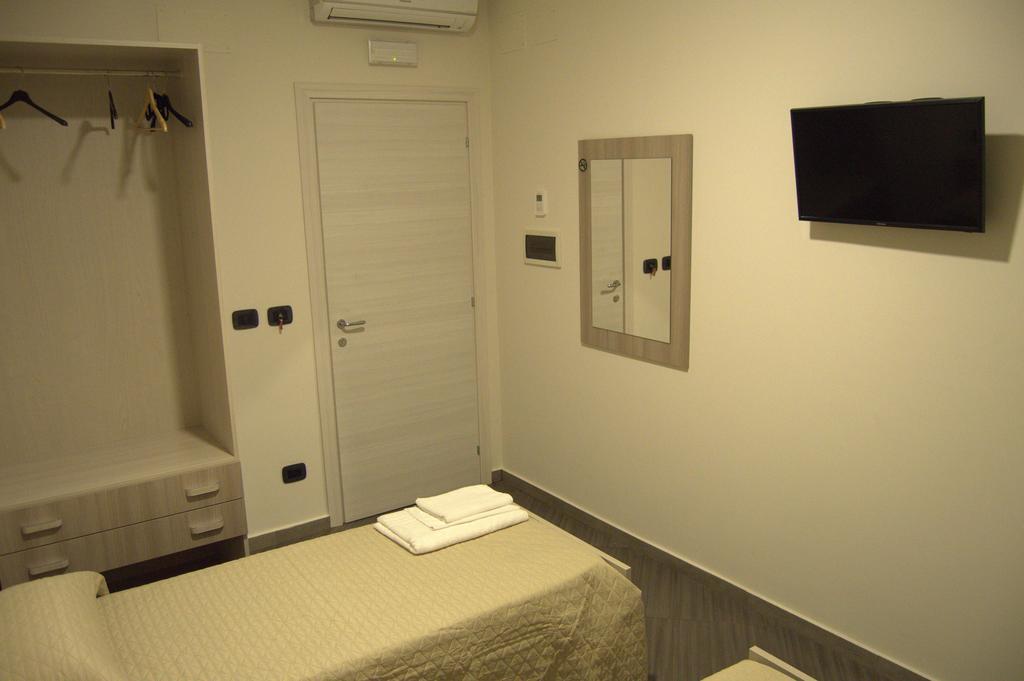 Civico 83 Bed & Breakfast Reggio Calabria Exterior photo