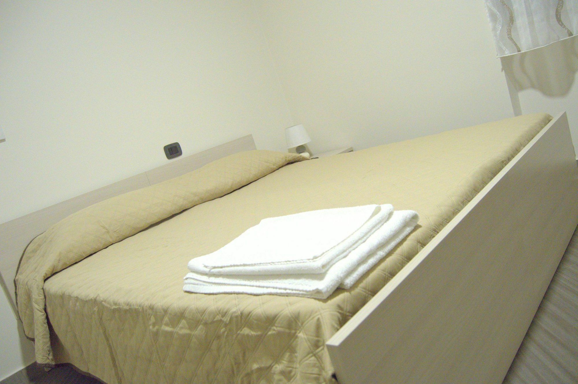 Civico 83 Bed & Breakfast Reggio Calabria Exterior photo